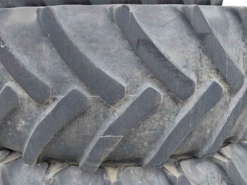 650/65 R42 540/65 R30