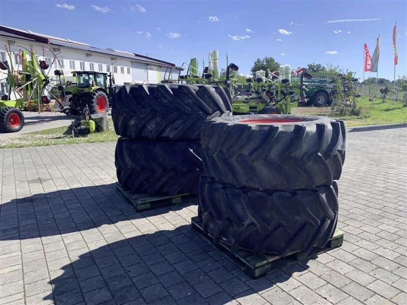 600/65 R28 + 800/70 R32