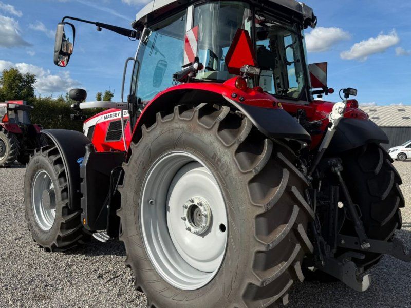 Massey Ferguson 7S-190 Dyna VT