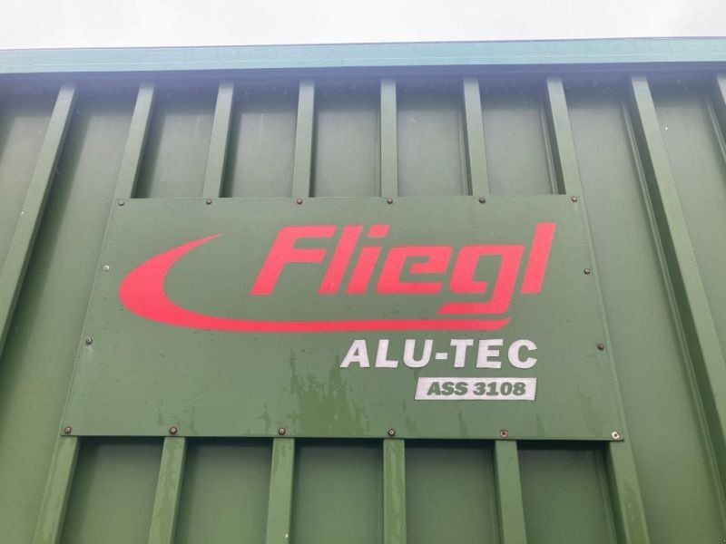 Fliegl Abschiebesattelauflieger 3108