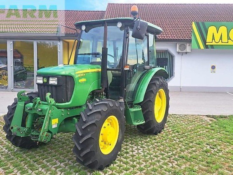 John Deere 5055 e