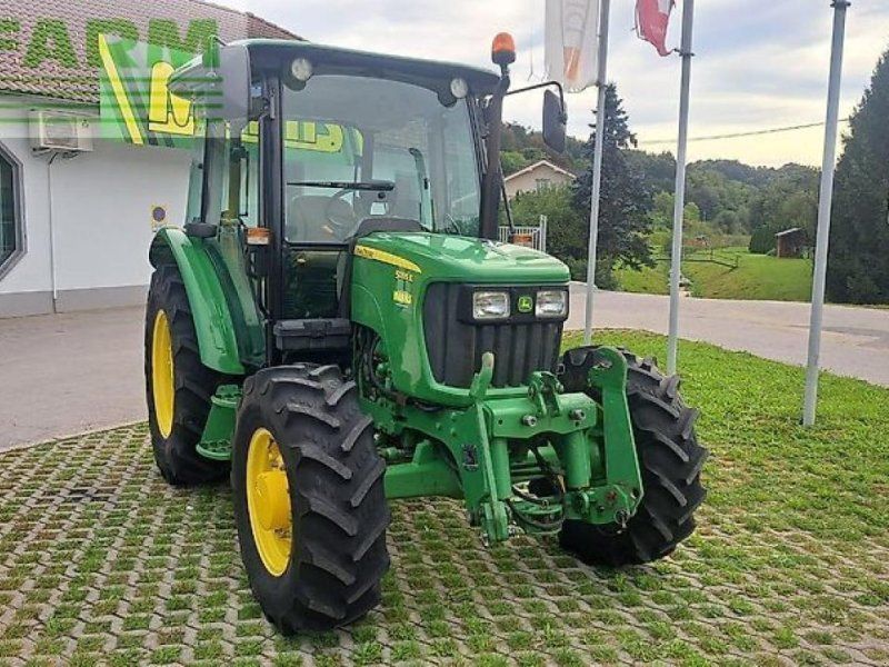 John Deere 5055 e