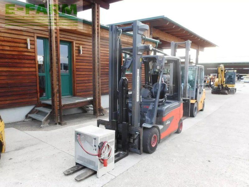 Linde e30l-01 mit freihubmast + ss ( batt. 2021 )