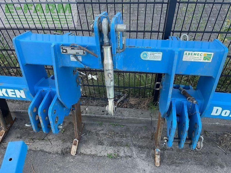 Lemken dolomit 9/300
