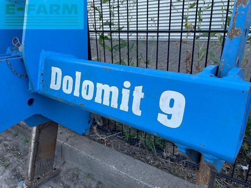 Lemken dolomit 9/300