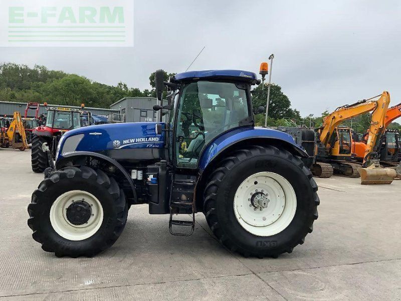 New Holland t7.270 blue power  (st23715)