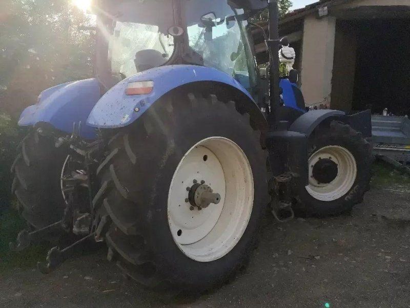 New Holland t 7.210 classic