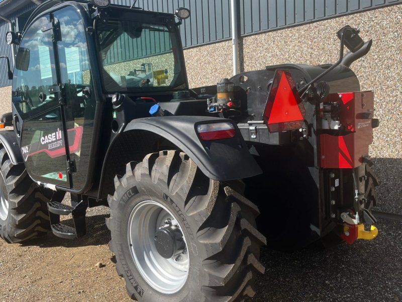 Case IH FARMLIFT 742