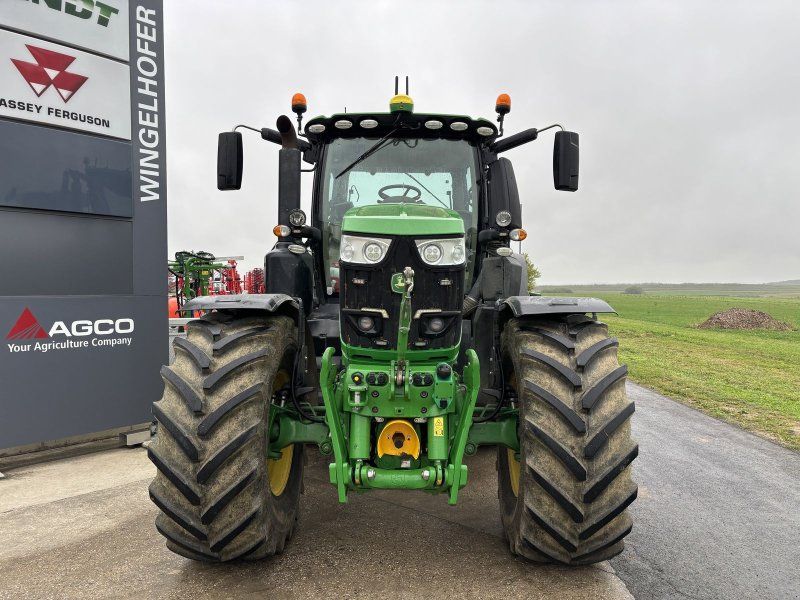 John Deere 6250R