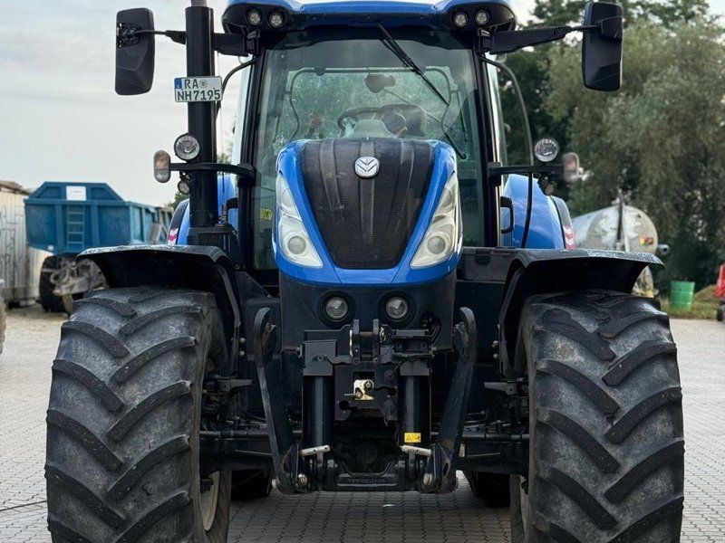 New Holland T 7.195 S