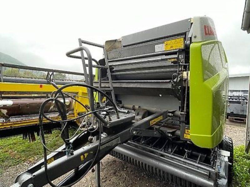 Claas Variant 365 RC