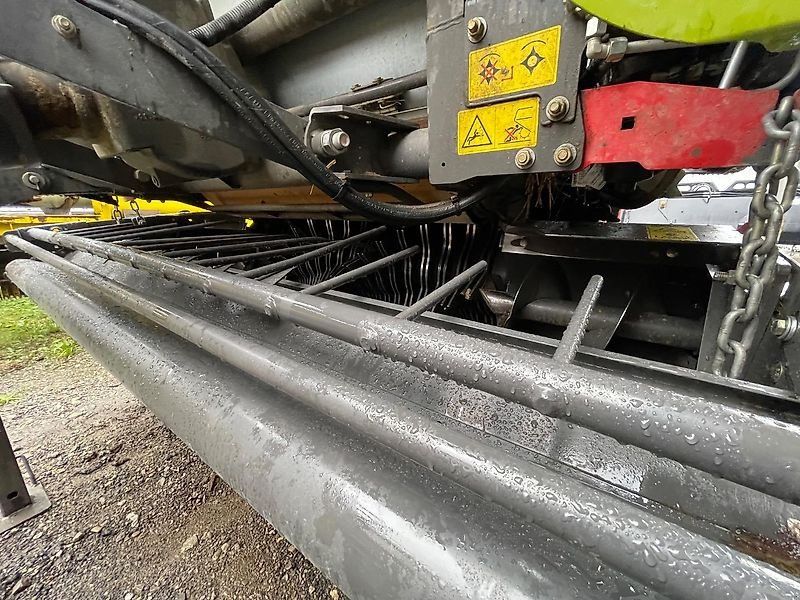 Claas Variant 365 RC