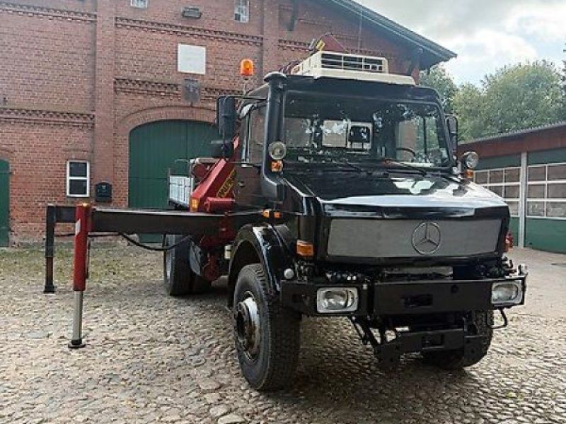 Mercedes-Benz U2400 TG 437.182 Kran Palfinger PK17000 21 Meter Funk