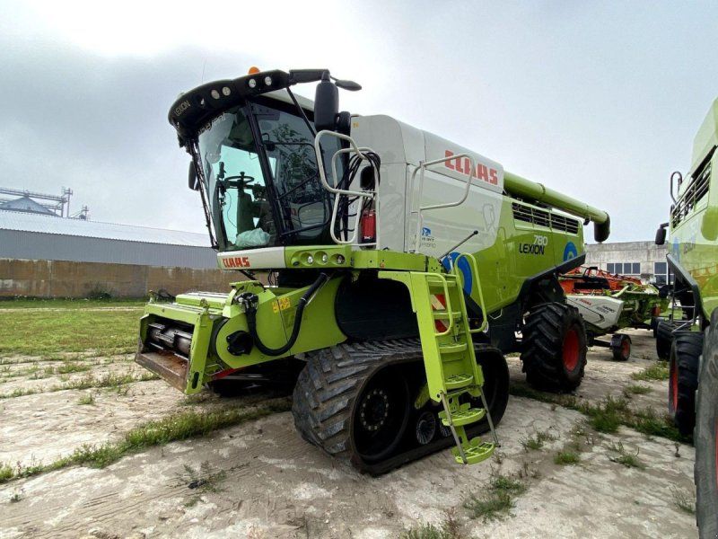 Claas LEXION 780 TT SOLGT!!!! Incl. Skærebord V1230. Med de helt brede