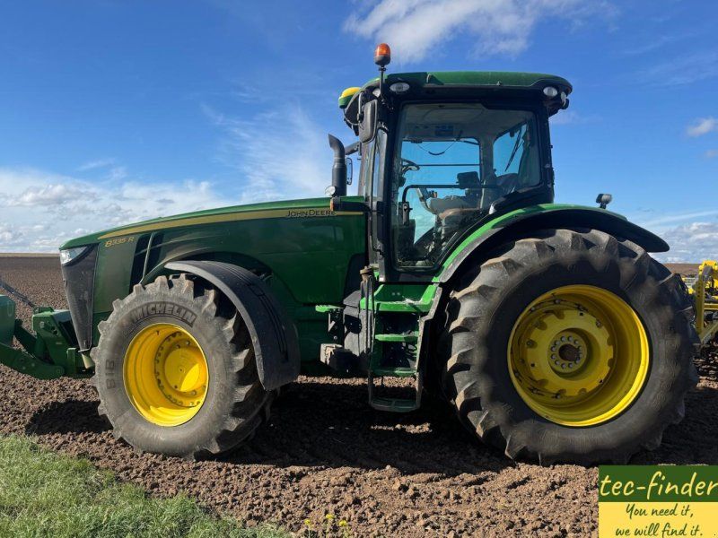 John Deere 8335 R