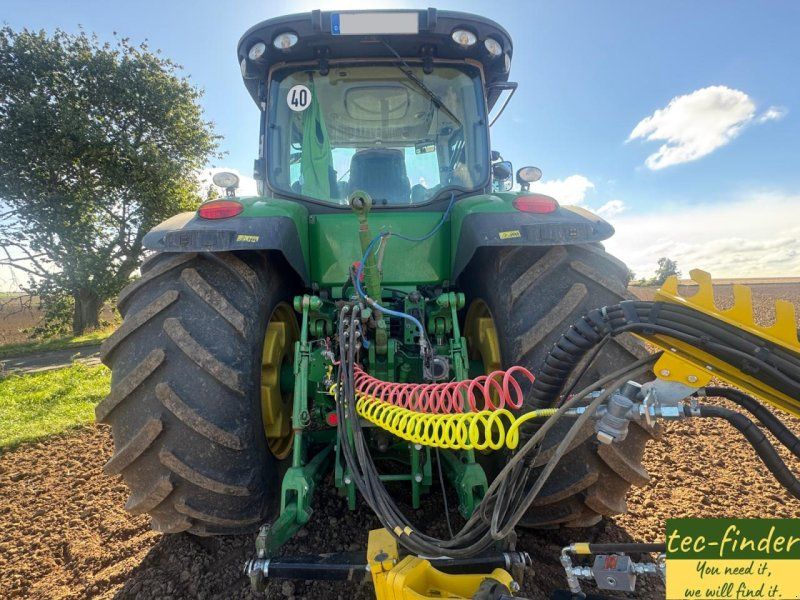 John Deere 8335 R