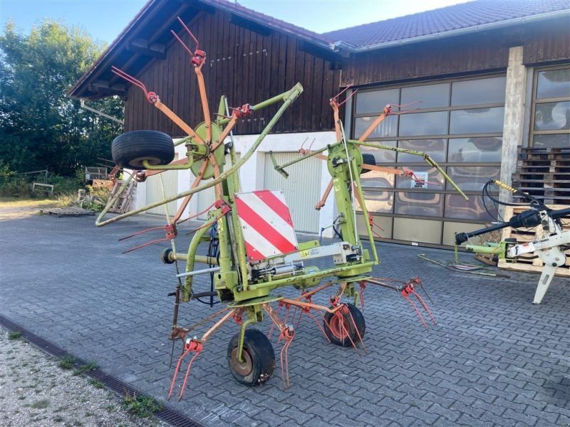 Claas VOLTO 550 HR