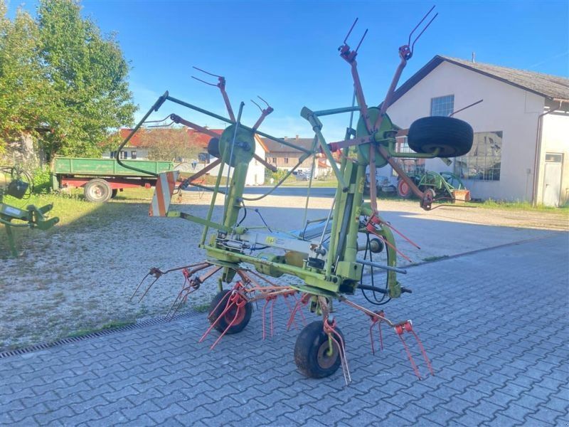 Claas VOLTO 550 HR