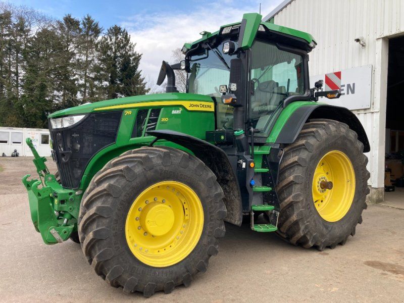 John Deere 7R 310