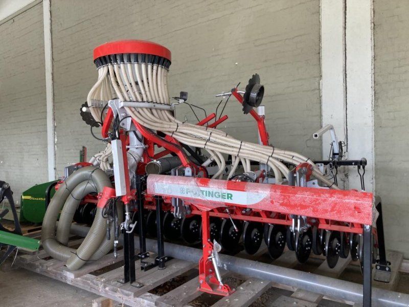 Pöttinger AEROSEM 4002 FDD