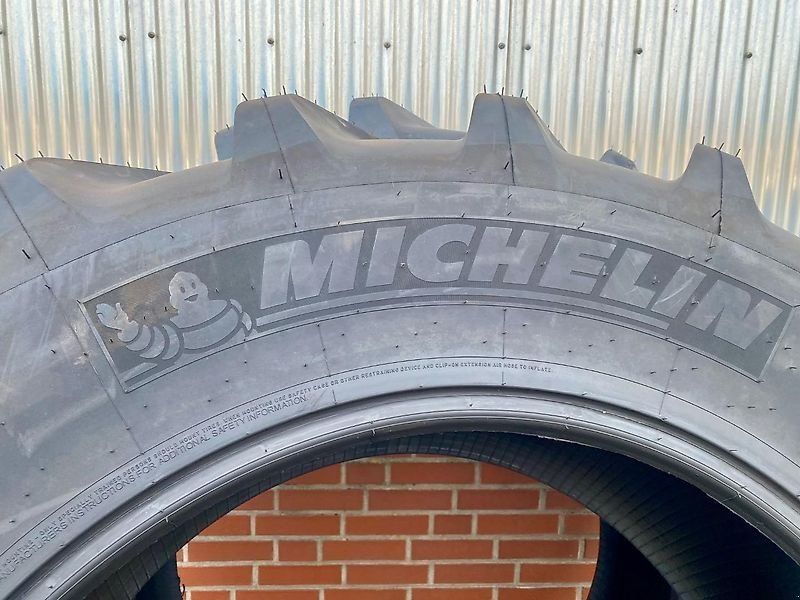 Michelin 2 Stück OMNIBIB 150 D 520/70 R 38; DA Demo , nicht gefahre