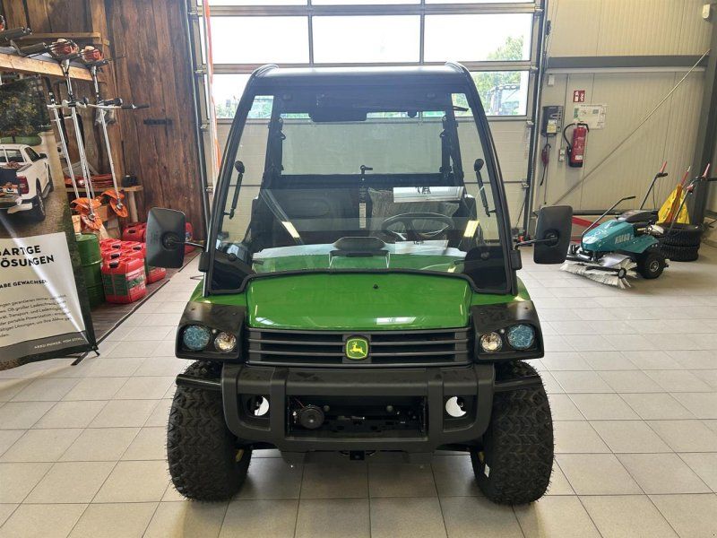 John Deere Gator HPX815E