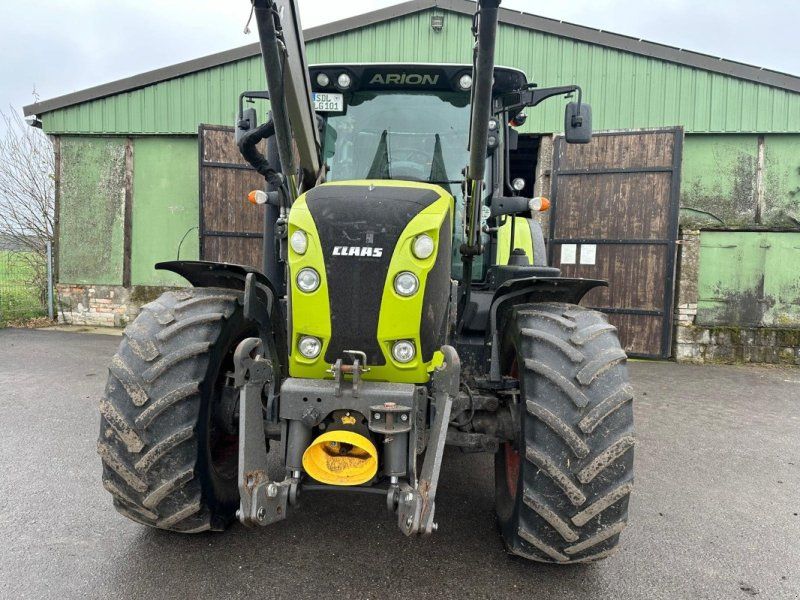 Claas Arion 620