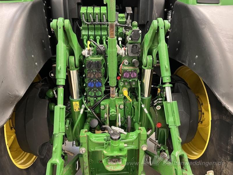 John Deere 6250R