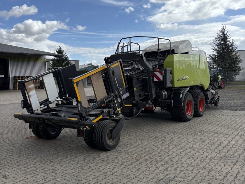 Claas Quadrant 5300 FC Tandem EVOLUTION Müthing Vorbauhäcksler