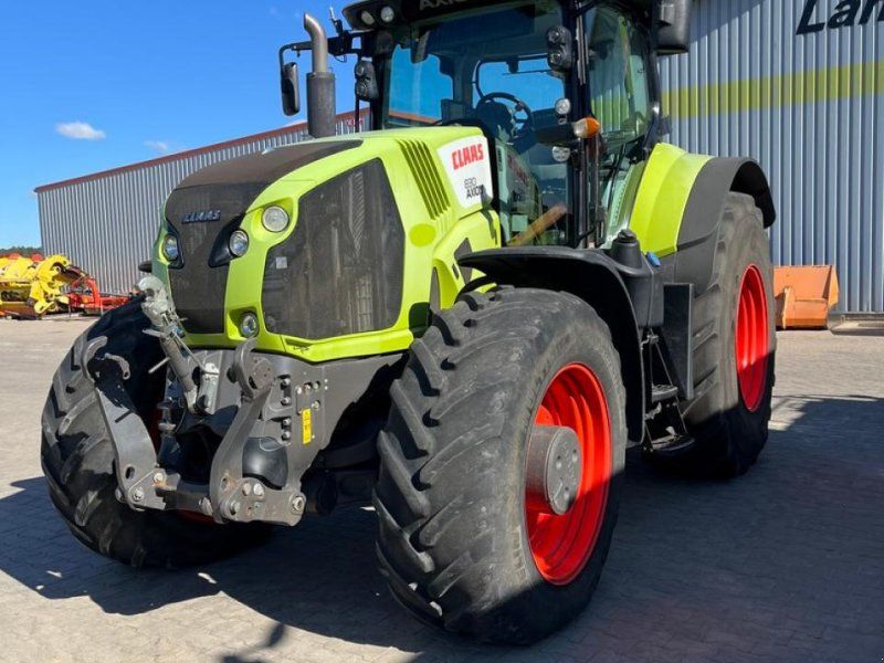 Claas Axion 830 CMatic