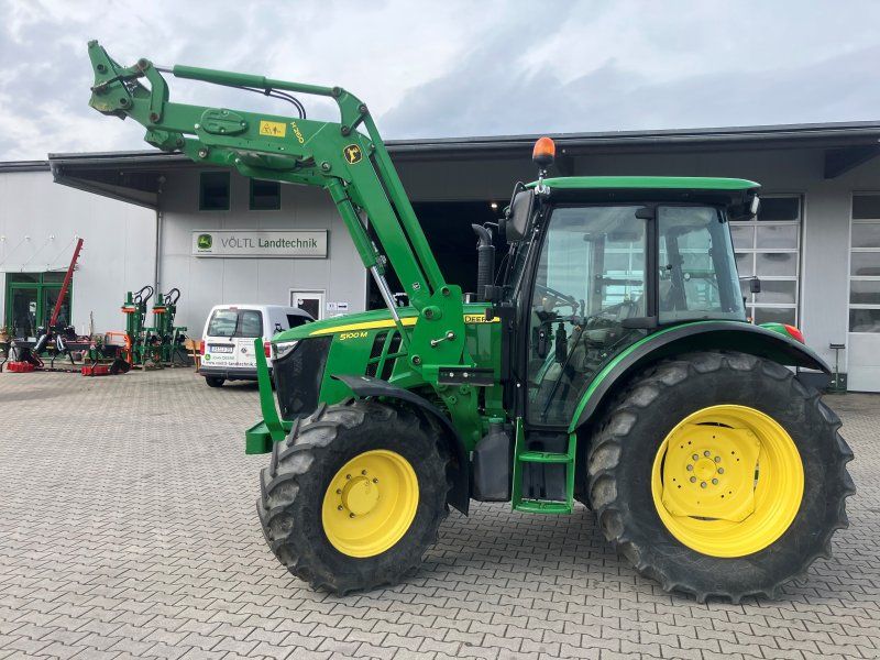 John Deere 5100M