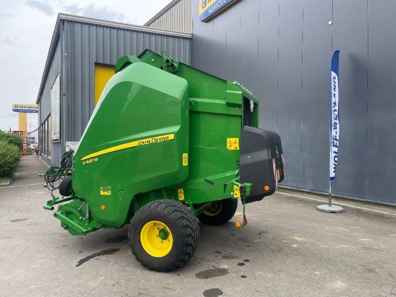 John Deere V461