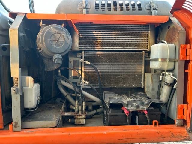 Hitachi ZX 160