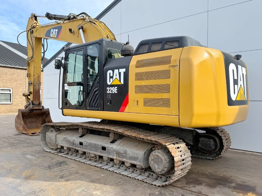 CAT 329ELN German Machine / Quick Coupler