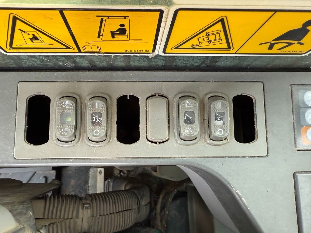 CAT 329ELN German Machine / Quick Coupler