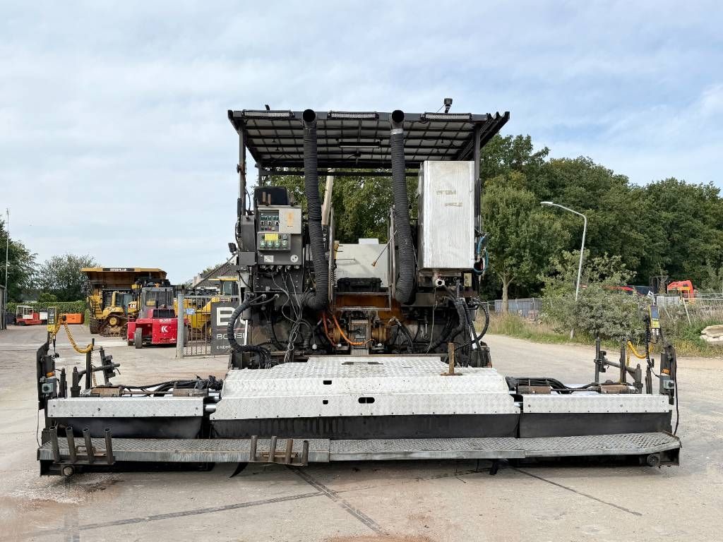 Volvo ABG9820 - 6 Meter Paving Width / Good Condition