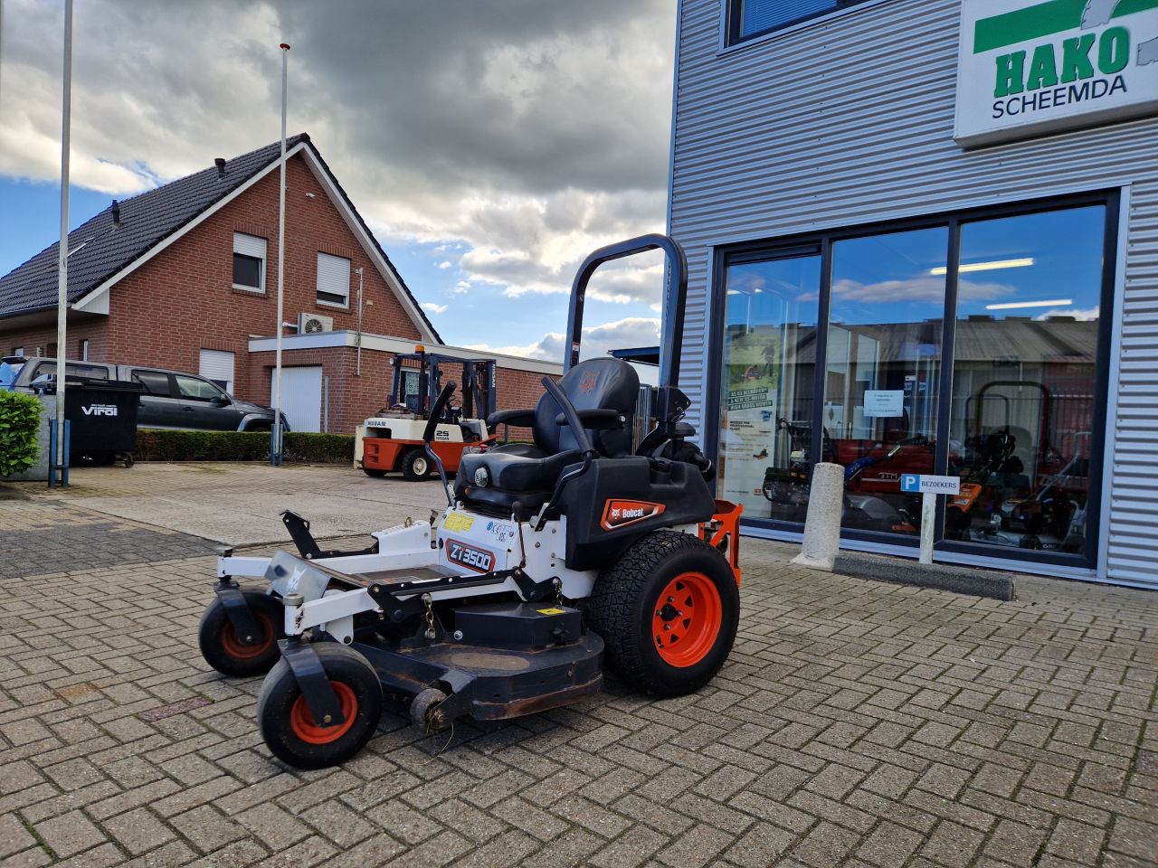 Te koop. Bobcat ZT3500 zero-turnmaaier