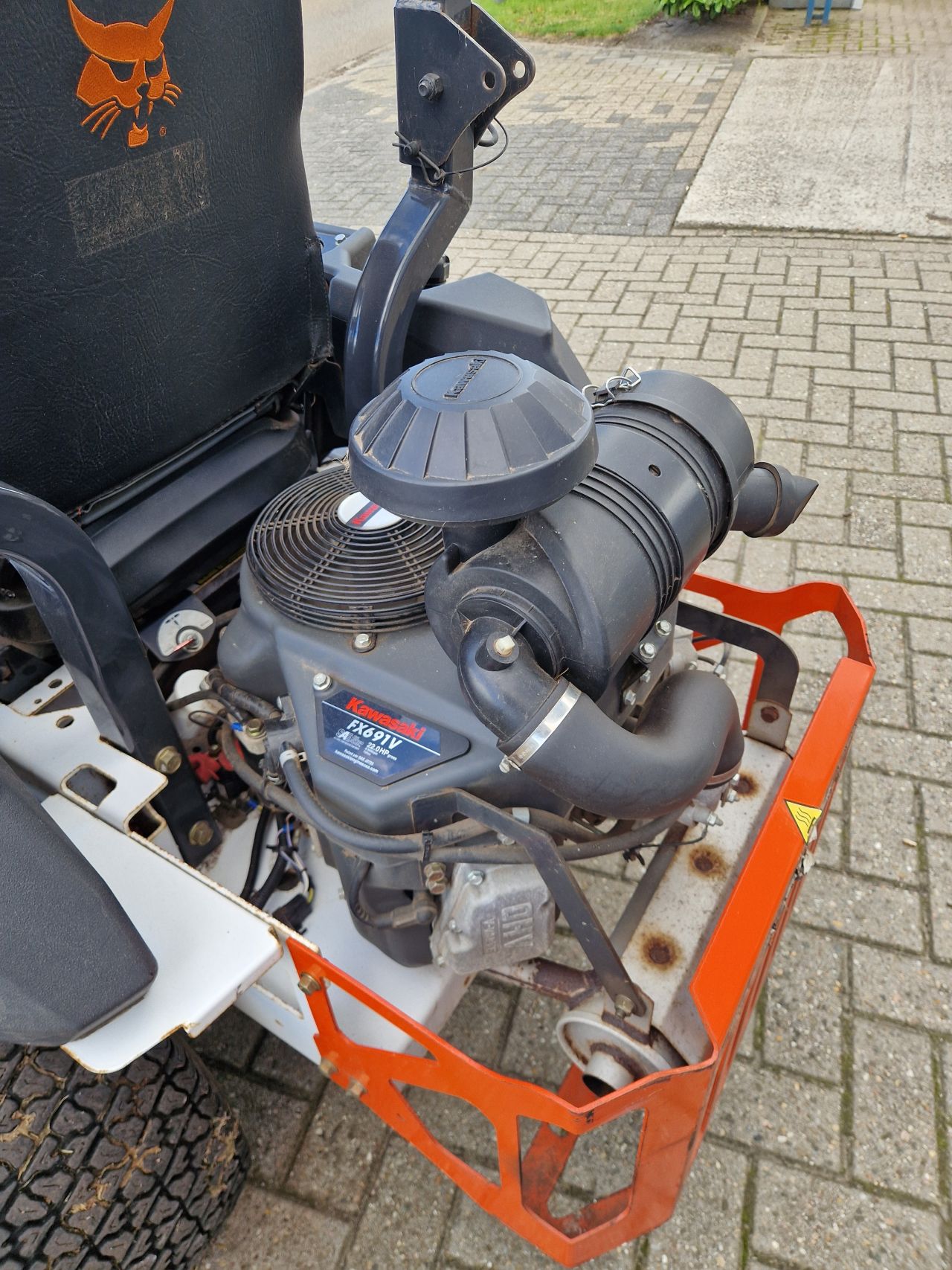 Te koop. Bobcat ZT3500 zero-turnmaaier