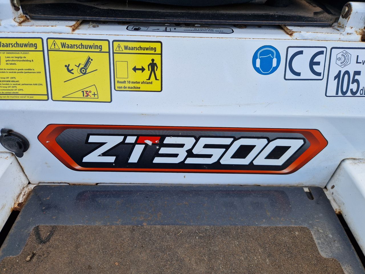Te koop. Bobcat ZT3500 zero-turnmaaier