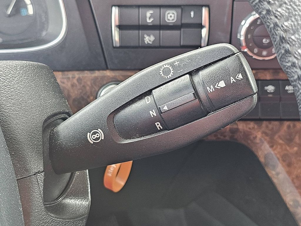 MERCEDES-BENZ ACTROS 1845 LS