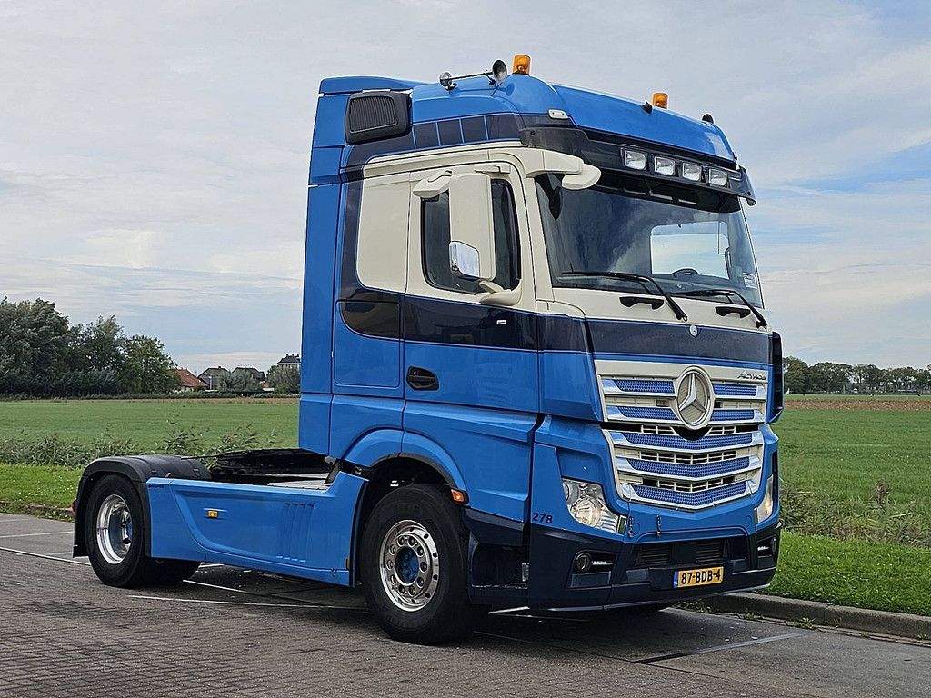 MERCEDES-BENZ ACTROS 1845 LS