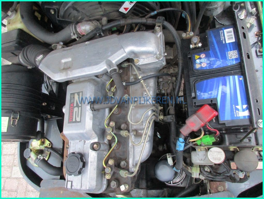 Toyota 02-6FDF30 3t diesel + 3x hydrauliek