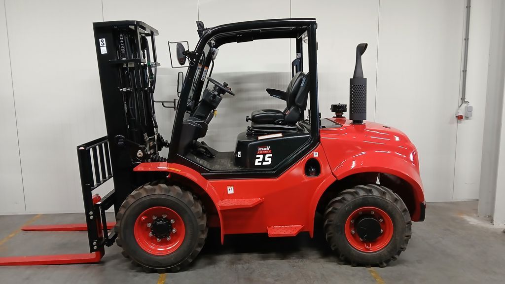 Hangcha CPCD25-XW98C-RT4 4X4 Heftruck