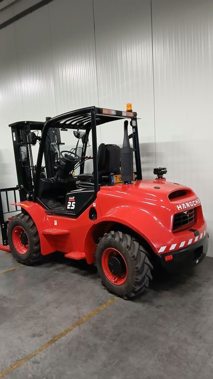 Hangcha CPCD25-XW98C-RT4 4X4 Heftruck