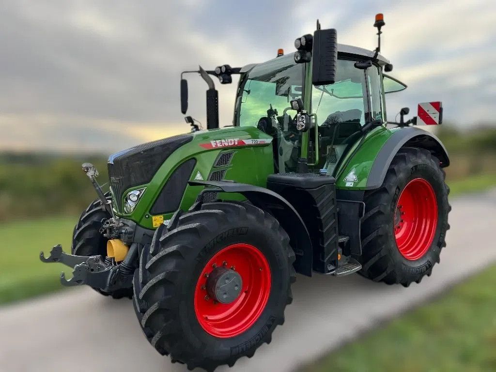 Fendt 720 Vario Gen6 Profi Plus ( 716 718 722 724 )