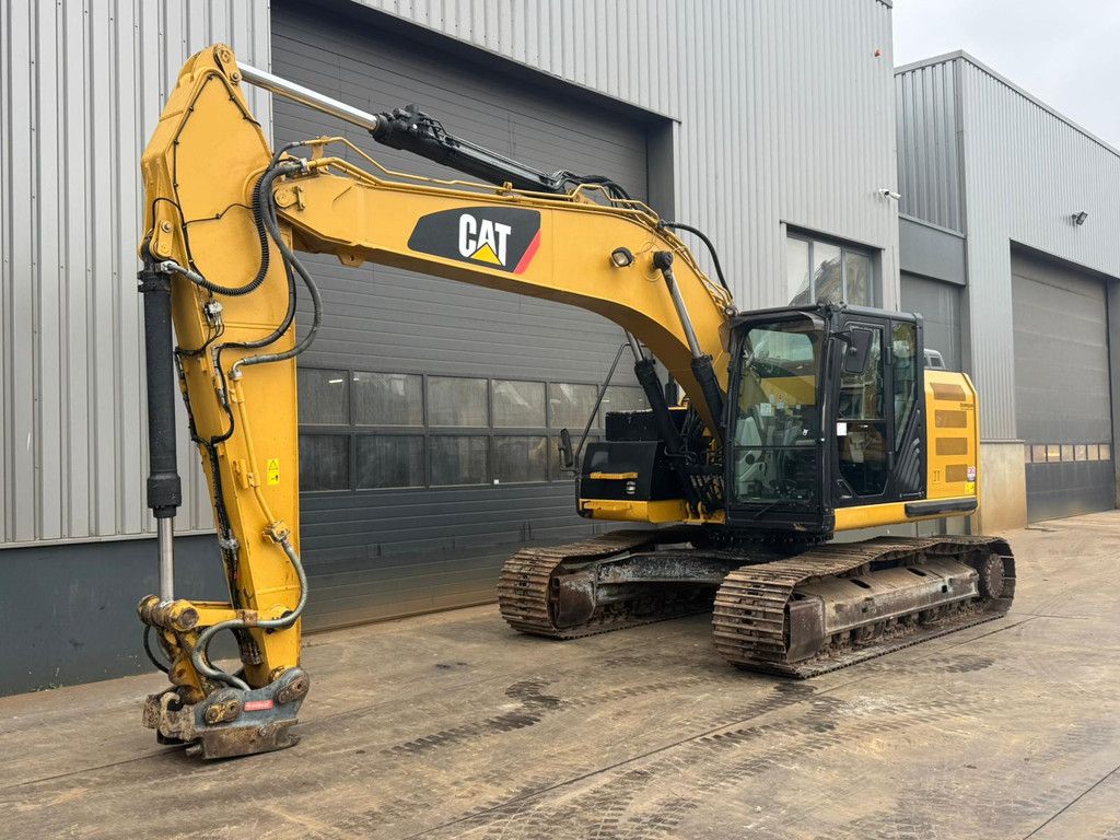 Caterpillar 320E LRR