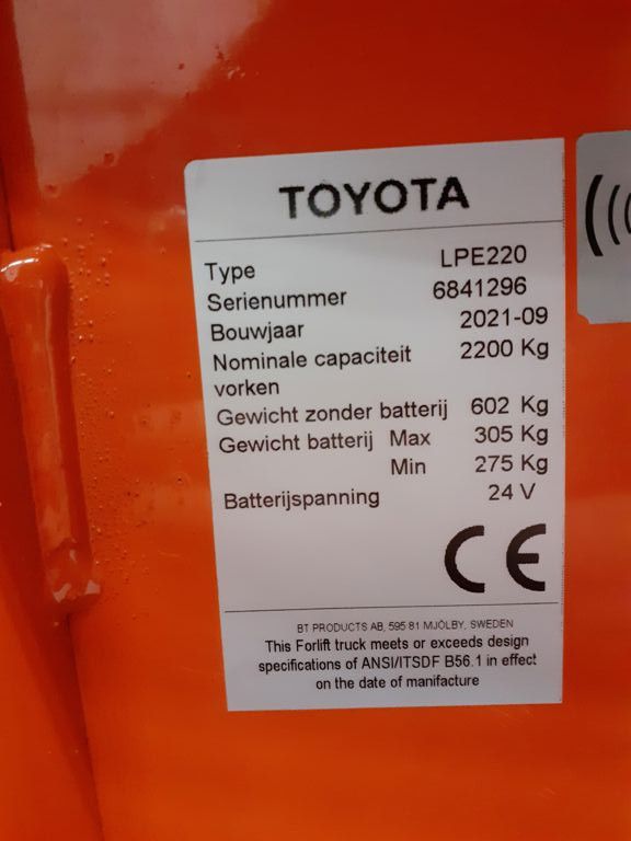 TOYOTA LPE220