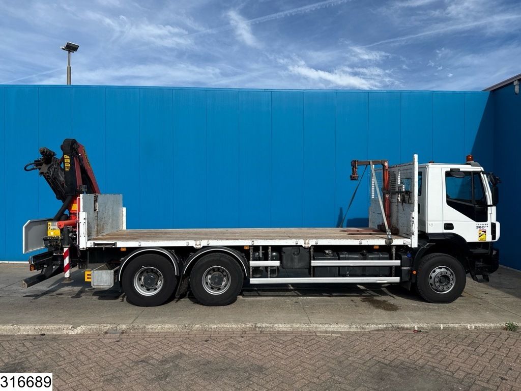 Iveco Trakker 360 6x4, EURO 6, Palfinger, Remote