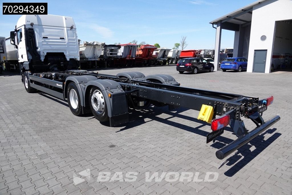 MAN TGX TGX 26.520 6X2 Lift-Steering Axle Euro 6