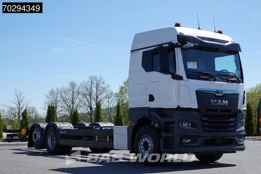 MAN TGX TGX 26.520 6X2 Lift-Steering Axle Euro 6